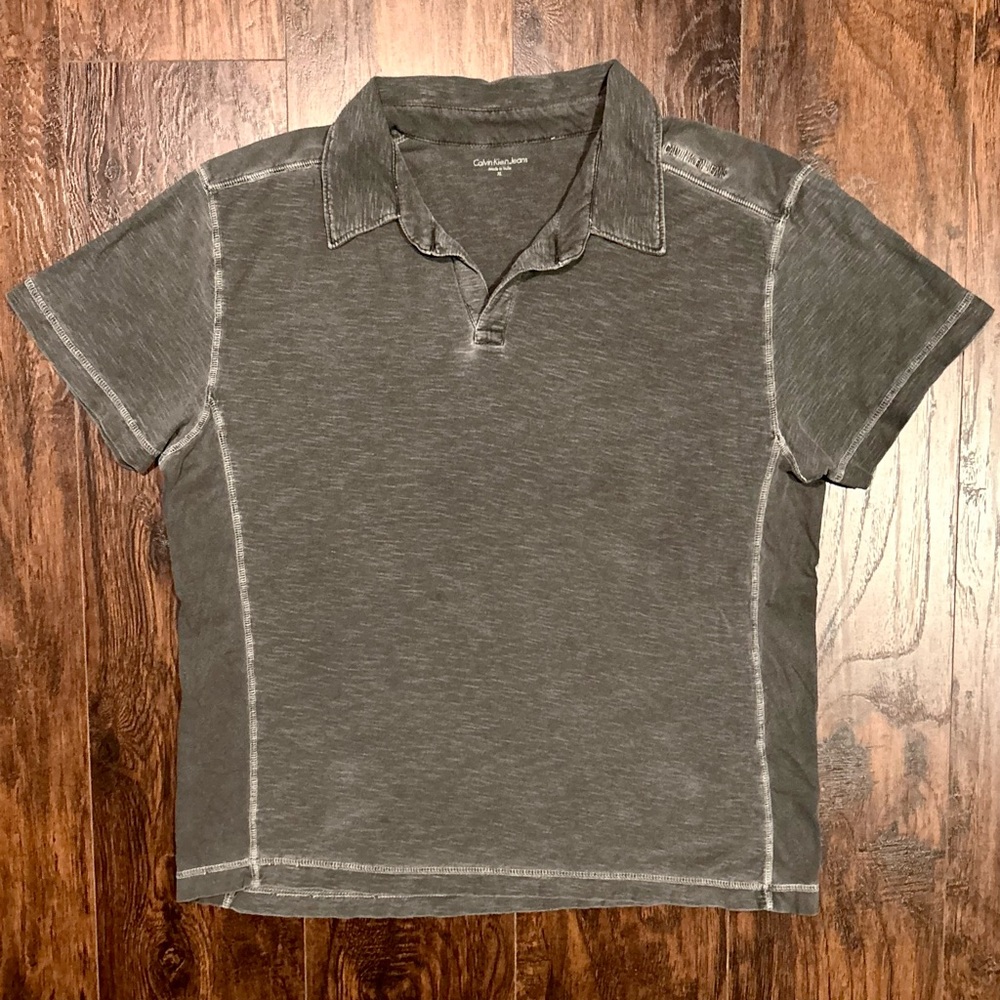 Calvin Klein Jeans Buttonless Polo Shirt Grey